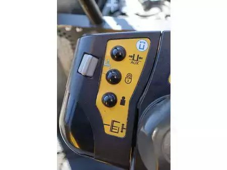 Vertikal ordreplukker 2019  Yale MTC13 LWB (28)