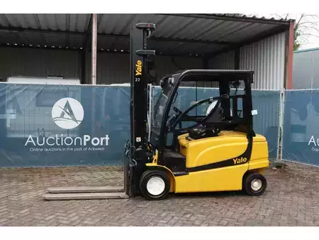 El truck - 4 hjulet 2015  Yale ERP35VL F2945 (1)