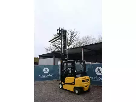 El truck - 4 hjulet 2015  Yale ERP35VL F2945 (28)