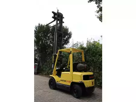 Gas gaffeltruck 2005  Hyster H2.50XM (35)