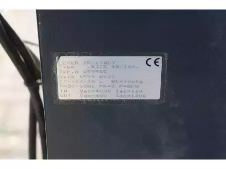 Carrelli elettrici 4 ruote 2010  Toyota 7FBMF25 (12)