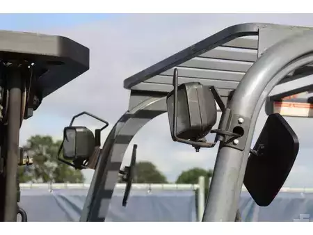 Carrelli elettrici 4 ruote 2010  Toyota 7FBMF25 (17)