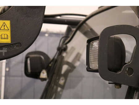 Eléctrica de 4 ruedas 2008  Linde E14-01 (14)