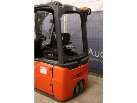 Eléctrica de 4 ruedas 2008  Linde E14-01 (17)
