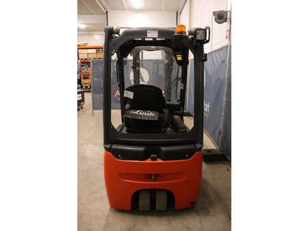 Eléctrica de 4 ruedas 2008  Linde E14-01 (4)