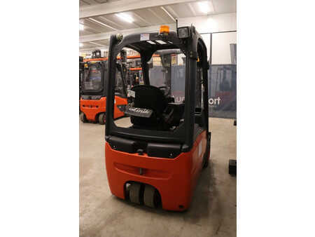 Eléctrica de 4 ruedas 2008  Linde E14-01 (5)
