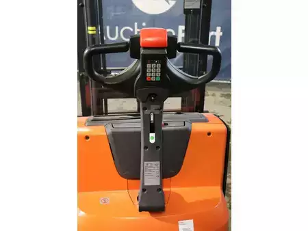 Stacker pedestre 2014  Toyota BT SWE140L (14)