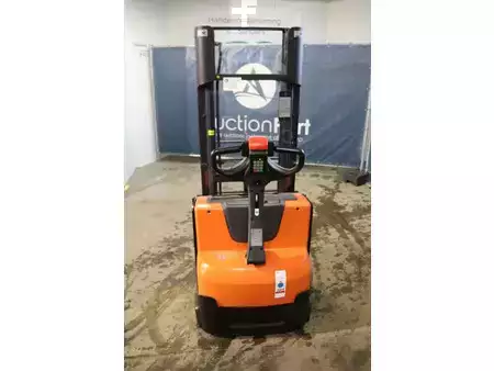 Stacker pedestre 2014  Toyota BT SWE140L (4)