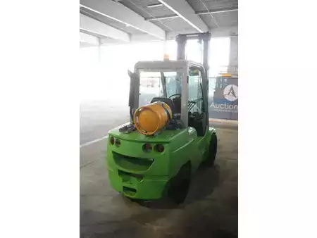 LPG VZV 2011  Cesab M335G (5)
