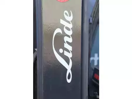 Empilhador diesel 2012  Linde H25D-01 (14)