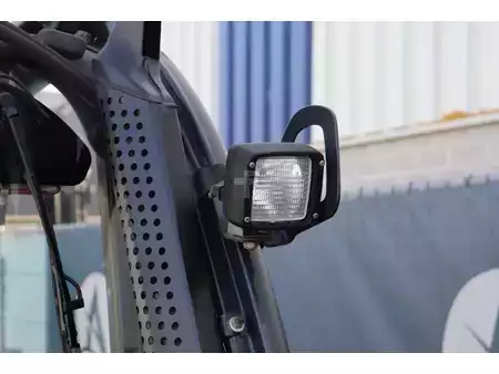 Empilhador diesel 2012  Linde H25D-01 (19)