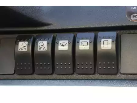 Empilhador diesel 2012  Linde H25D-01 (27)