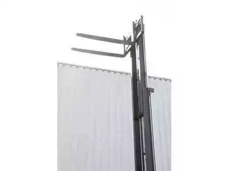 Empilhador diesel 2012  Linde H25D-01 (35)