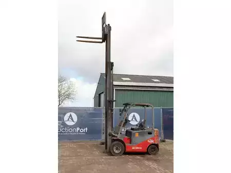 El Truck - 4-hjul 2013  EP Equipment CPD25J (31)