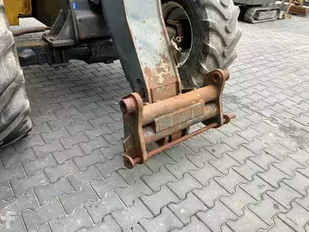 Teleskoplastare Rigid 2003  New Holland LM410 (8)