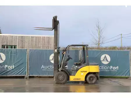 Carretilla elevadora diésel 2021  KIPOR KDF30 (38)