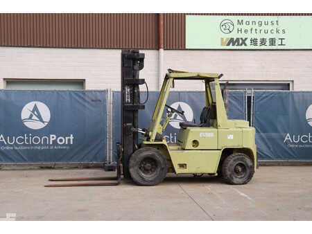 Dieselový VZV - Clark C500 Y70 PD (1)