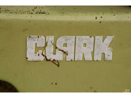 Dieselový VZV - Clark C500 Y70 PD (15)