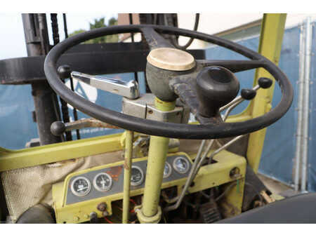 Dieselový VZV - Clark C500 Y70 PD (26)