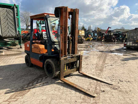Treibgasstapler - Toyota 02-5FG30 (6)