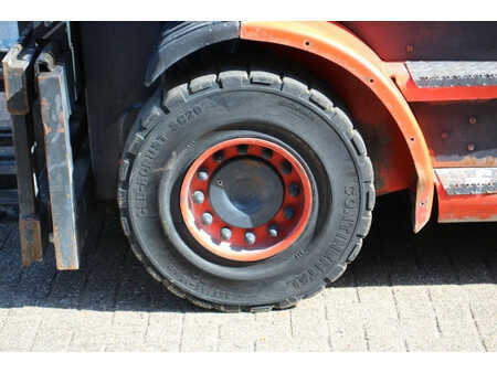 Dieselový VZV 2014  Linde H70D-02 (14)