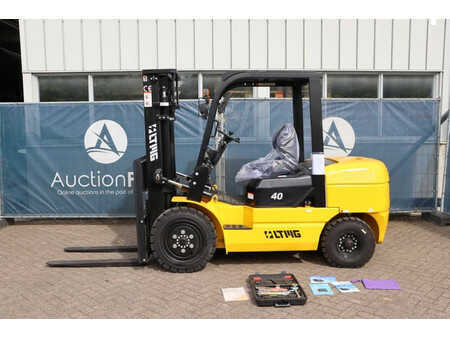 Diesel Forklifts 2025  LTMG FD40 (2)