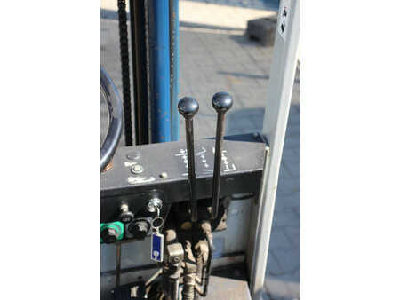 Carrelli elettrici 4 ruote - Komatsu FB13M-2 (24)