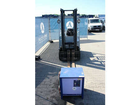 Carrelli elettrici 4 ruote - Komatsu FB13M-2 (7)