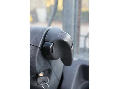 Diesel truck 2013  Fenwick H30D-02 (37)