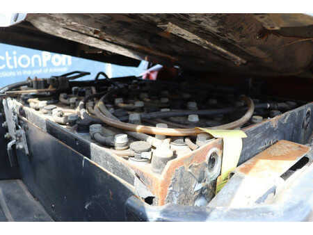 Elektromos 4 kerekű 2019  Linde E16C (19)