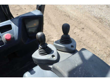 Elektromos 4 kerekű 2019  Linde E16C (23)