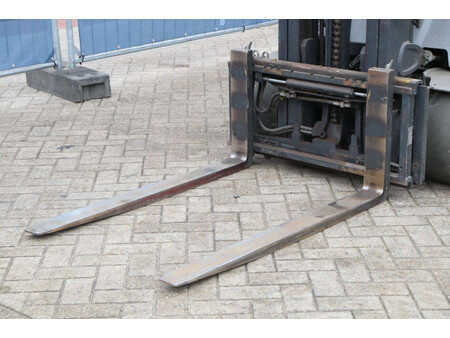 Elektro čtyřkolový VZV 2019  Still RX20-16 (10)