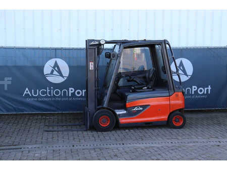 Carrelli elettrici 4 ruote 2014  Linde E25L-01 (1)