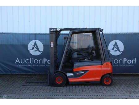 Carrelli elettrici 4 ruote 2014  Linde E25L-01 (2)