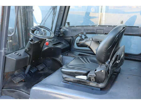 Carrelli elettrici 4 ruote 2014  Linde E25L-01 (20)