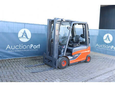 Carrelli elettrici 4 ruote 2014  Linde E25L-01 (8)