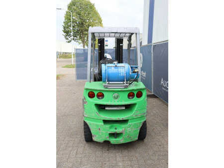 Treibgasstapler 2018  Cesab M325G (5)