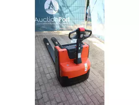 Elektrische palletwagens 2023  Toyota LWE200 (3)