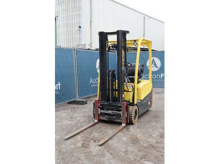 Carrelli elettrici 4 ruote 2020  Hyster J1.6XNT LWB (9)