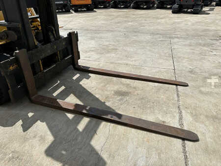 Diesel truck - Yale GDP140-HUBV118 (10)