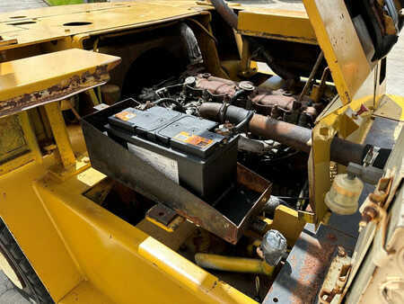 Diesel truck - Yale GDP140-HUBV118 (21)