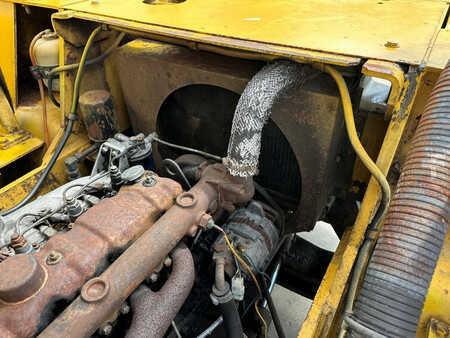 Diesel truck - Yale GDP140-HUBV118 (28)
