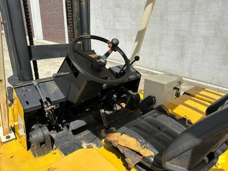 Diesel truck - Yale GDP140-HUBV118 (29)