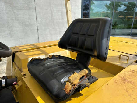 Diesel truck - Yale GDP140-HUBV118 (31)
