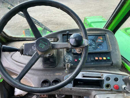 Chariots téléscopiques fixes 2004  Merlo P33.7KT (16)