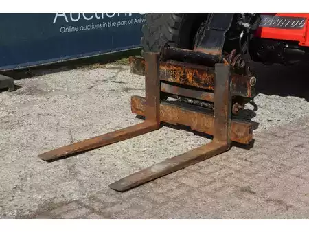 Sollevatori telescopici rigidi 2018  Manitou MLT 741-140 V+ (10)