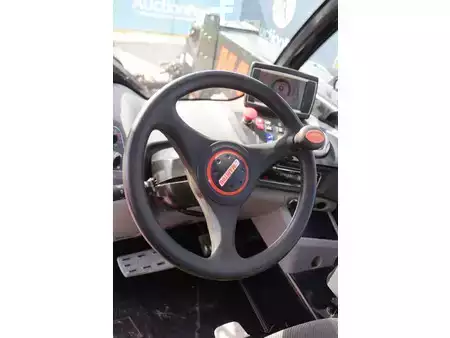Sollevatori telescopici rigidi 2018  Manitou MLT 741-140 V+ (33)
