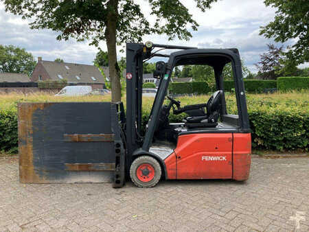 Elektro 4 Rad 2007  Linde E16-00 (2)