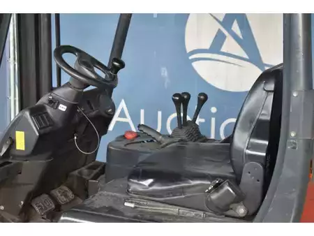 Eléctrico - 4 rodas - Linde E20P (23)