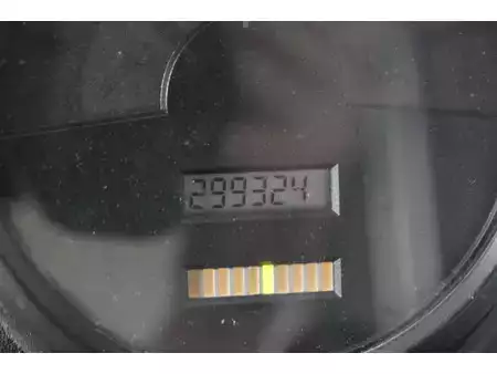 Eléctrico - 4 rodas - Linde E20P (31)